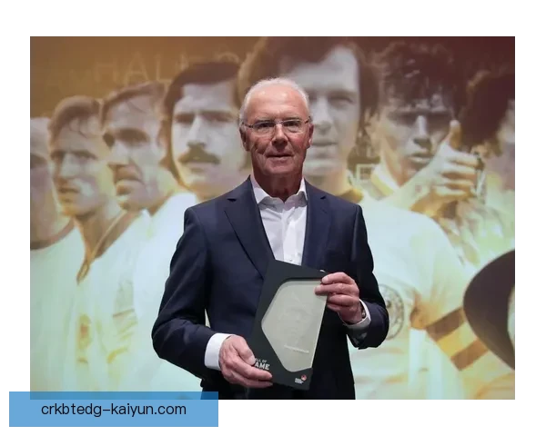 贝肯鲍尔职业里程碑回顾，展现传奇后卫的辉煌成就与影响力