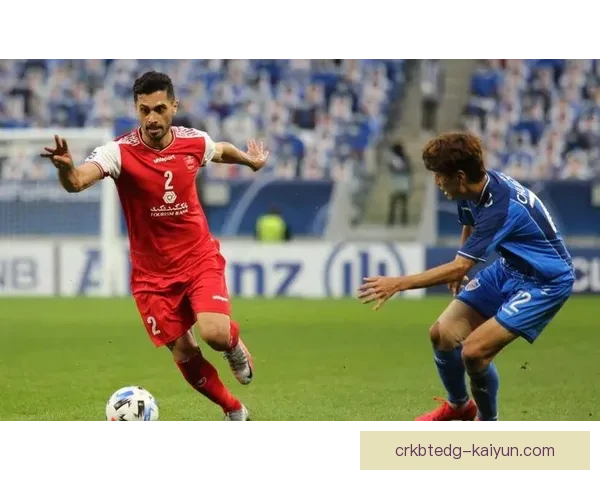 马赫雷斯战术适配性持续受到关注，球队战术灵活性明显增强。